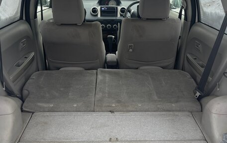 Toyota Ist II, 2002 год, 400 000 рублей, 7 фотография