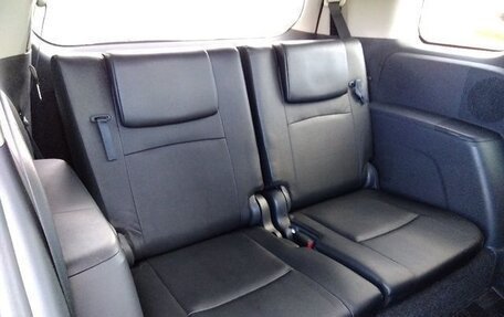 Toyota ISis I, 2014 год, 1 050 000 рублей, 6 фотография