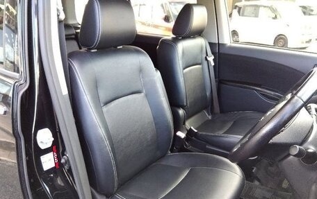 Toyota ISis I, 2014 год, 1 050 000 рублей, 2 фотография