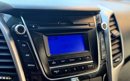 Hyundai i30 II рестайлинг, 2014 год, 750 000 рублей, 15 фотография