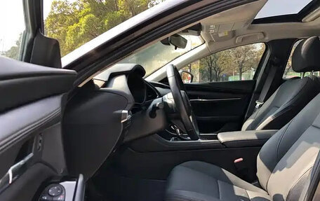 Mazda 3, 2022 год, 1 630 004 рублей, 13 фотография