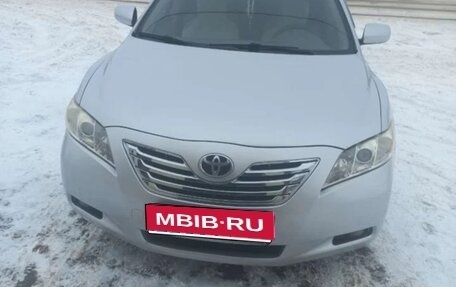 Toyota Camry, 2007 год, 870 000 рублей, 1 фотография