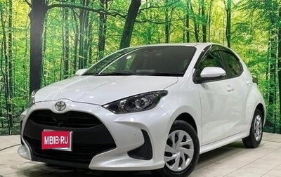 Toyota Yaris, 2022 год, 980 000 рублей, 1 фотография
