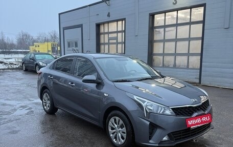 KIA Rio IV, 2021 год, 1 200 000 рублей, 6 фотография