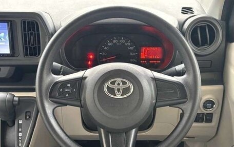 Toyota Passo III, 2021 год, 800 000 рублей, 4 фотография