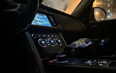 Land Rover Range Rover IV рестайлинг, 2014 год, 3 199 000 рублей, 5 фотография