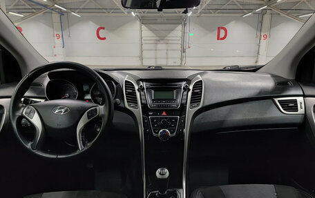 Hyundai i30 II рестайлинг, 2012 год, 719 000 рублей, 17 фотография