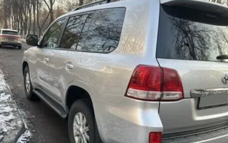 Toyota Land Cruiser 200, 2008 год, 2 970 000 рублей, 5 фотография