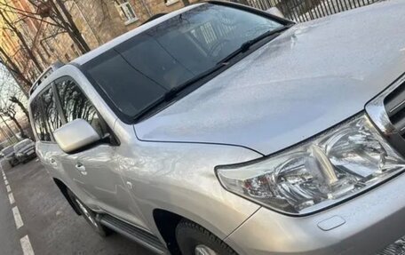 Toyota Land Cruiser 200, 2008 год, 2 970 000 рублей, 2 фотография