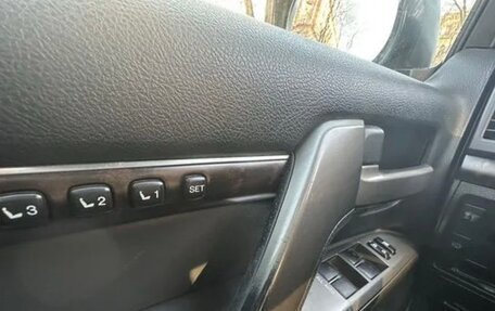 Toyota Land Cruiser 200, 2008 год, 2 970 000 рублей, 10 фотография