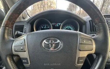 Toyota Land Cruiser 200, 2008 год, 2 970 000 рублей, 14 фотография