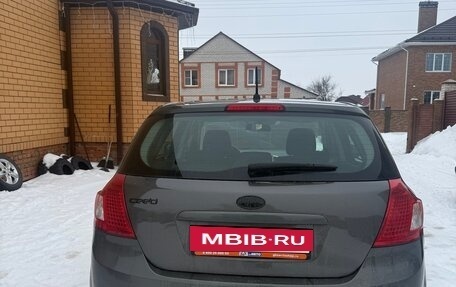 KIA cee'd I рестайлинг, 2011 год, 1 000 000 рублей, 8 фотография