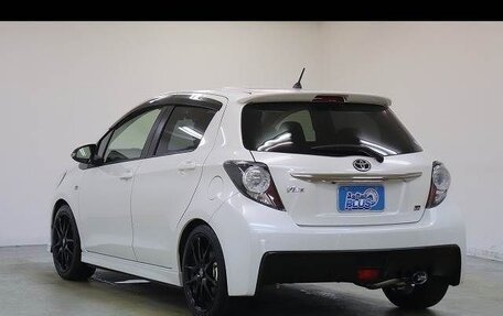 Toyota Vitz, 2018 год, 1 250 000 рублей, 7 фотография