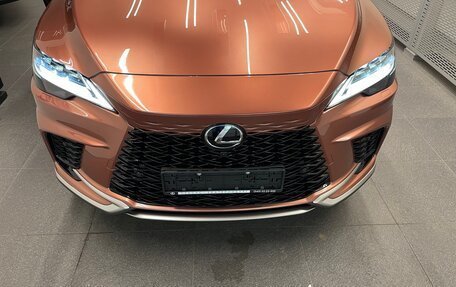 Lexus RX IV рестайлинг, 2023 год, 9 490 000 рублей, 4 фотография