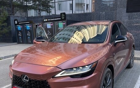 Lexus RX IV рестайлинг, 2023 год, 9 490 000 рублей, 3 фотография