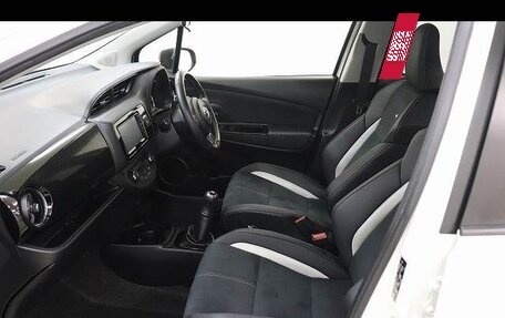 Toyota Vitz, 2018 год, 1 250 000 рублей, 4 фотография