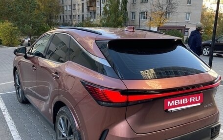 Lexus RX IV рестайлинг, 2023 год, 9 490 000 рублей, 7 фотография