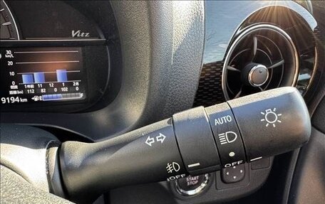 Toyota Vitz, 2019 год, 940 000 рублей, 21 фотография