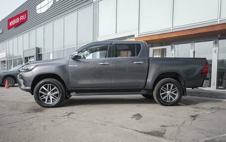 Toyota Hilux VIII, 2016 год, 3 098 000 рублей, 4 фотография