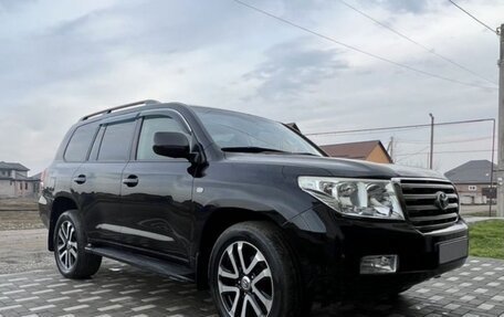 Toyota Land Cruiser 200, 2010 год, 3 300 000 рублей, 1 фотография
