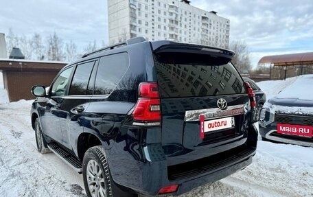 Toyota Land Cruiser Prado 150 рестайлинг 2, 2018 год, 5 250 000 рублей, 3 фотография