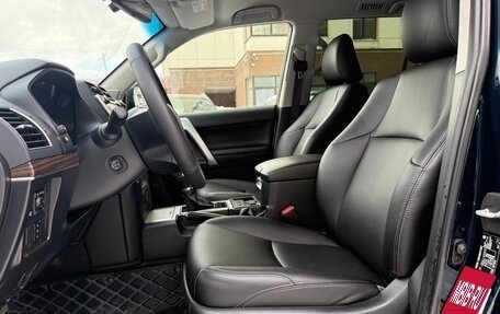 Toyota Land Cruiser Prado 150 рестайлинг 2, 2018 год, 5 250 000 рублей, 10 фотография