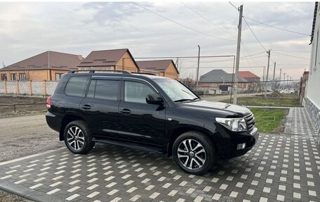 Toyota Land Cruiser 200, 2010 год, 3 300 000 рублей, 4 фотография