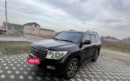 Toyota Land Cruiser 200, 2010 год, 3 300 000 рублей, 2 фотография
