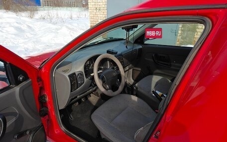 Volkswagen Caddy II, 2001 год, 298 756 рублей, 15 фотография