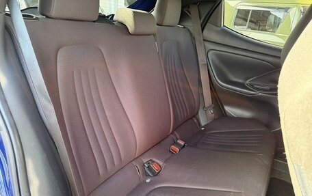 Toyota Yaris, 2022 год, 850 000 рублей, 9 фотография