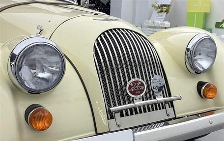 Morgan Plus 4, 2015 год, 12 990 000 рублей, 8 фотография