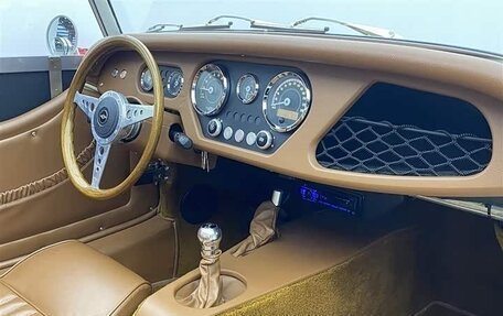 Morgan Plus 4, 2015 год, 12 990 000 рублей, 19 фотография