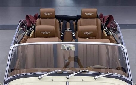 Morgan Plus 4, 2015 год, 12 990 000 рублей, 13 фотография