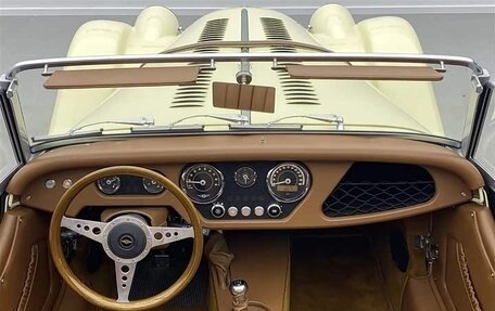 Morgan Plus 4, 2015 год, 12 990 000 рублей, 18 фотография