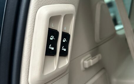 Toyota Land Cruiser Prado 150 рестайлинг 2, 2010 год, 2 590 000 рублей, 19 фотография