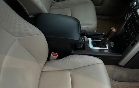 Toyota Land Cruiser Prado 150 рестайлинг 2, 2010 год, 2 590 000 рублей, 17 фотография