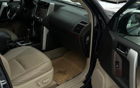 Toyota Land Cruiser Prado 150 рестайлинг 2, 2010 год, 2 590 000 рублей, 14 фотография