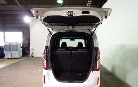 Honda N-BOX II, 2022 год, 841 099 рублей, 5 фотография