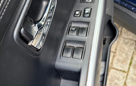 Mitsubishi Outlander III рестайлинг 3, 2011 год, 1 000 000 рублей, 10 фотография