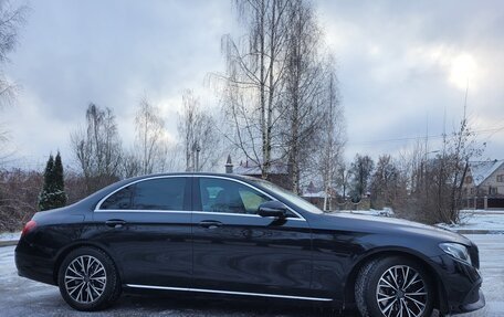 Mercedes-Benz E-Класс, 2016 год, 3 080 000 рублей, 4 фотография