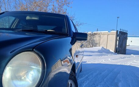 Mercedes-Benz E-Класс, 1998 год, 400 000 рублей, 5 фотография