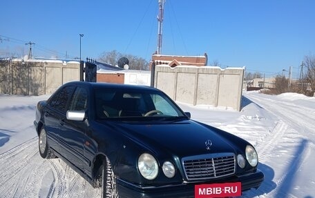 Mercedes-Benz E-Класс, 1998 год, 400 000 рублей, 2 фотография