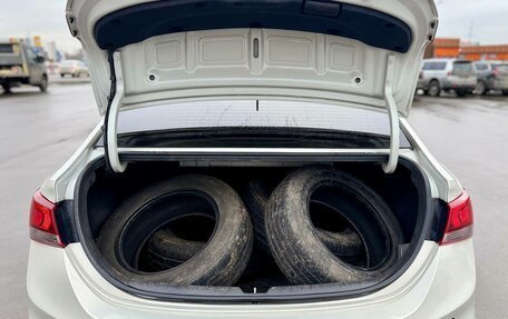 Hyundai Solaris II рестайлинг, 2019 год, 1 100 000 рублей, 25 фотография