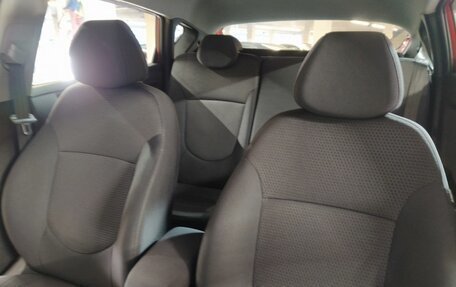 Hyundai Solaris II рестайлинг, 2014 год, 1 199 000 рублей, 13 фотография