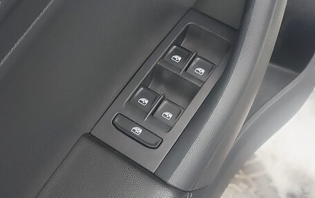 Volkswagen Polo VI (EU Market), 2020 год, 1 350 000 рублей, 13 фотография