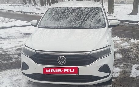 Volkswagen Polo VI (EU Market), 2020 год, 1 350 000 рублей, 21 фотография