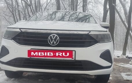 Volkswagen Polo VI (EU Market), 2020 год, 1 350 000 рублей, 25 фотография