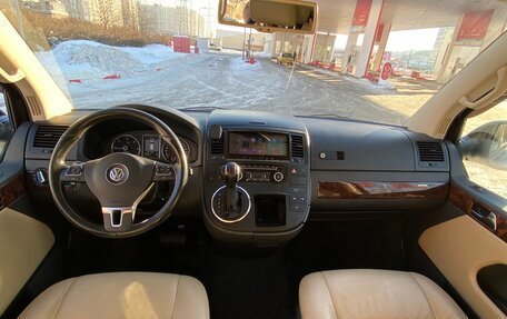 Volkswagen Multivan T5, 2013 год, 2 000 000 рублей, 9 фотография