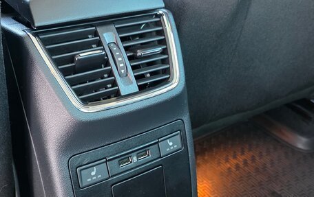 Skoda Octavia, 2018 год, 2 100 000 рублей, 15 фотография