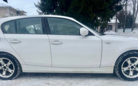 BMW 1 серия, 2010 год, 670 000 рублей, 2 фотография